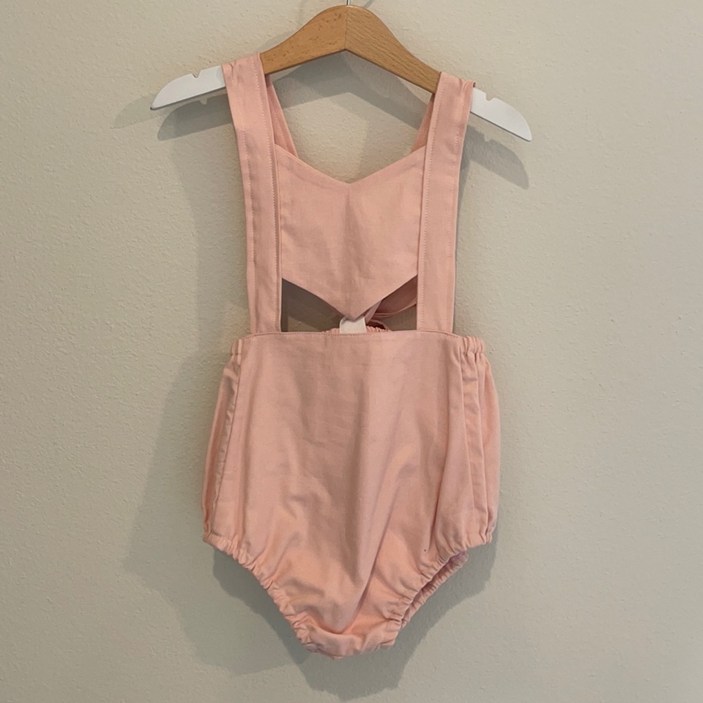 EUC 3T Little Ladies Boutique Pink Panel Romper!